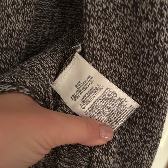 BCBGeneration Charcoal Knit Sweater Vest Top XS/S - Picture 5 of 5